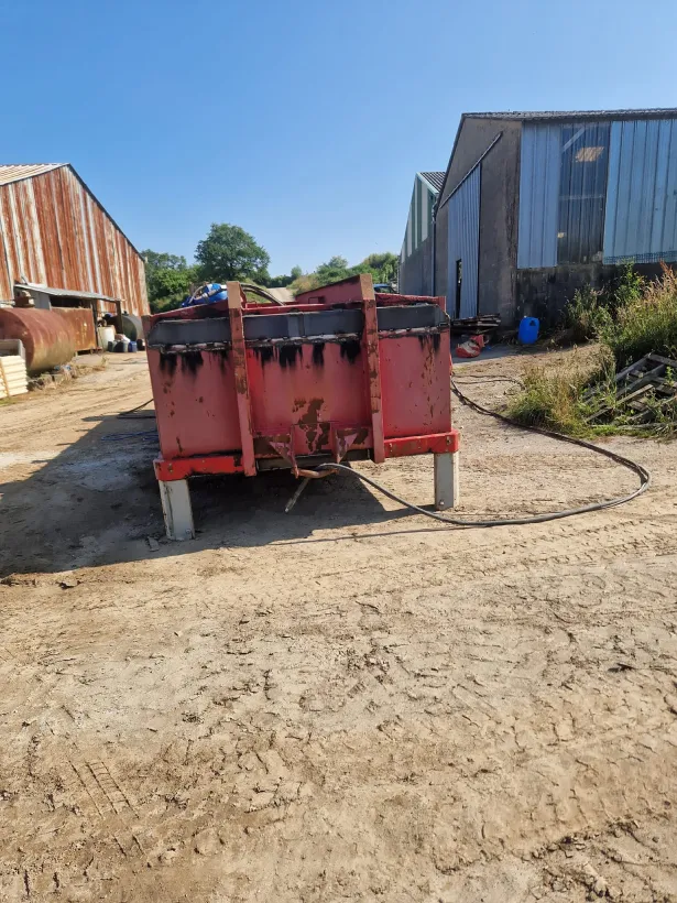 Le Rouzic Tp Vidange De Fosse Lorient Materiel Agricole 2